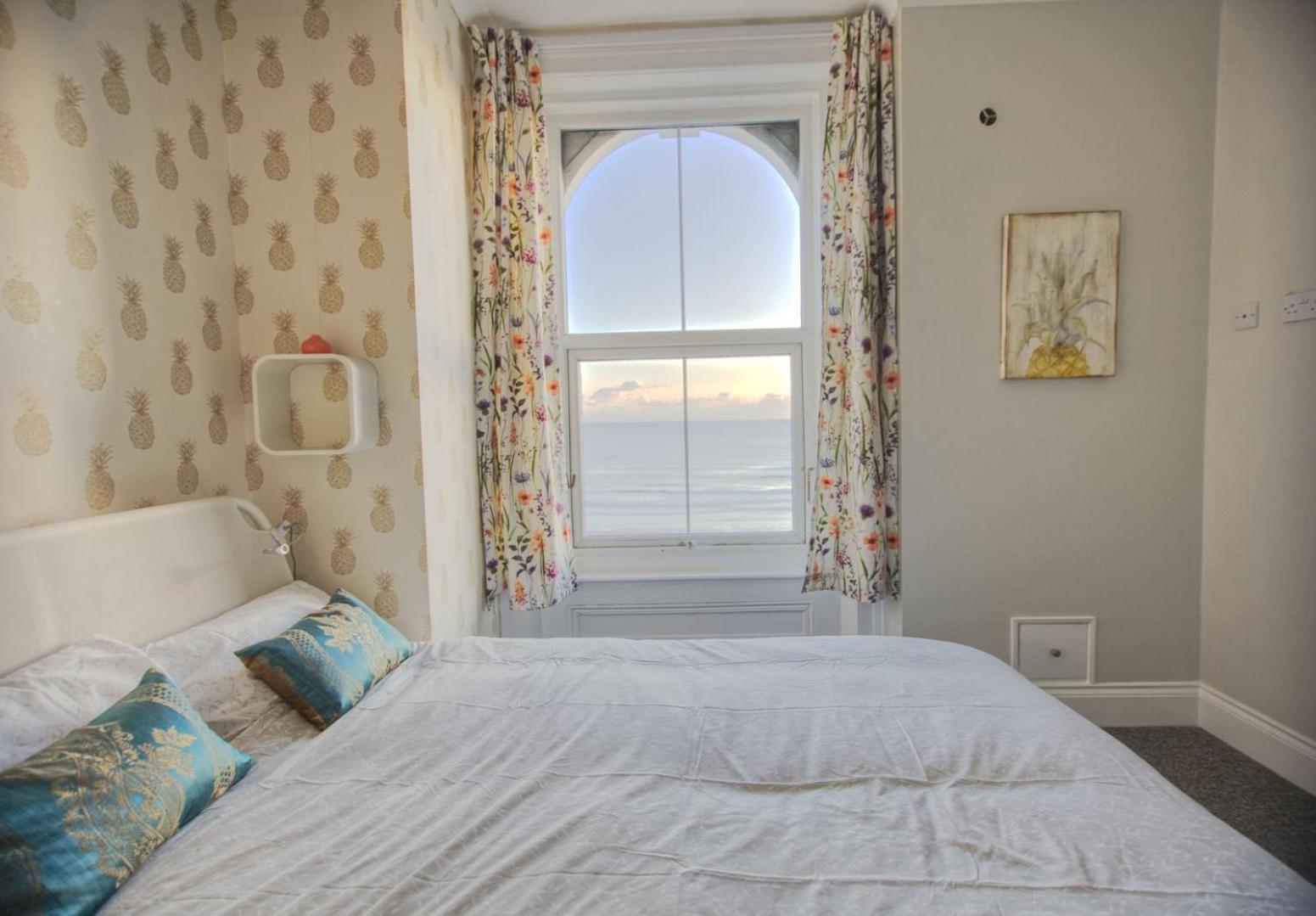 Seashell - Hastings Apartment Bagian luar foto